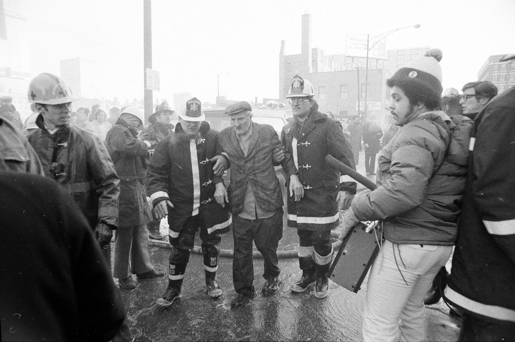 3rd alarm fire at Pacific Hotel - Jack Lenahan for Chicago Sun-Times
