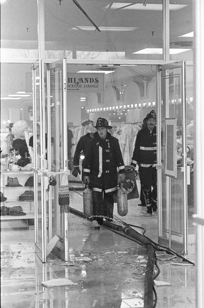 Firefighters at Carson Pirie Scott in Evergreen Park - Kevin Horan for Chicago Sun-Times