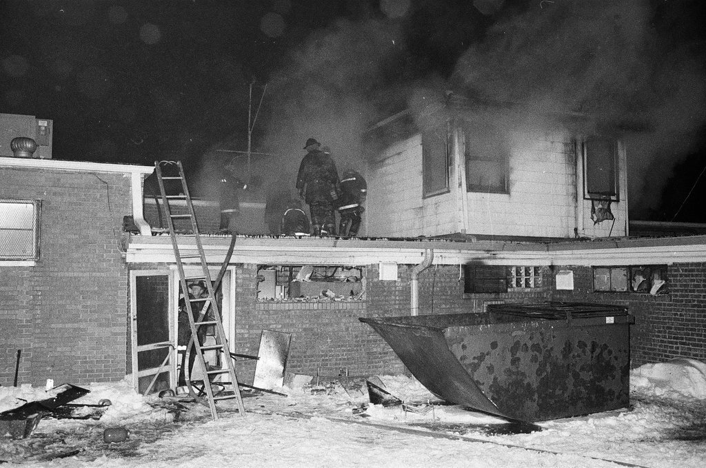 Fire at Burnham Harbor Yacht Club - Chuck (Charles) Kirman for Chicago Sun-Times