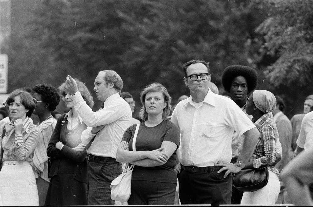 Hostages held in West German Consulate - Jerry Tomaselli for Chicago Sun-Times