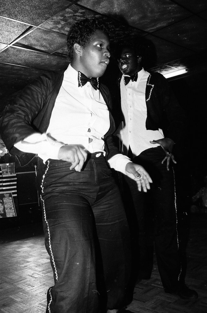 Soul train dance contest - Larry Graff for Chicago Sun-Times