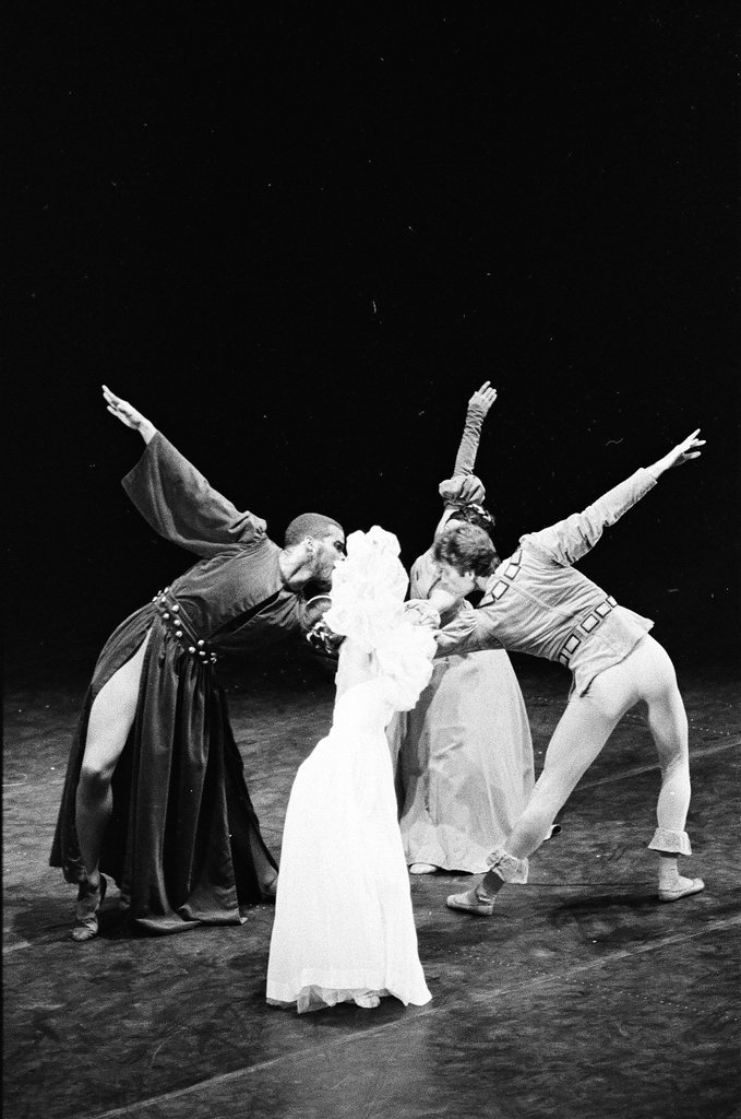 Joffrey Ballet performs at the Auditorium Theatre - Kevin Horan for Chicago Sun-Times