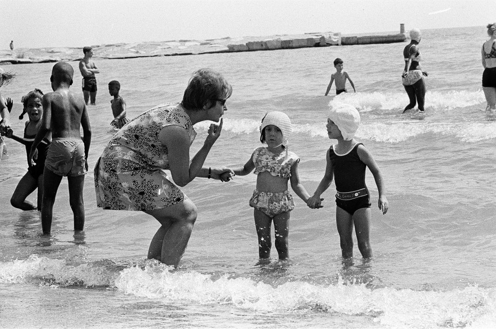 Deaf children at 12th Street Beach - Bob Kotalik for Chicago Sun-Times