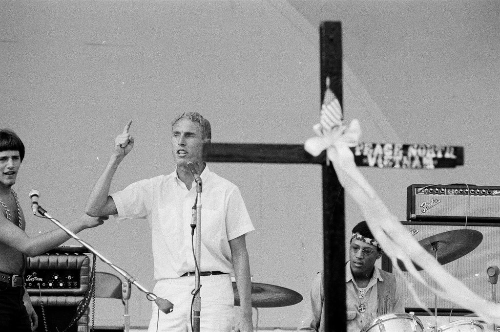 Speaker and band in Grant Park on convention anniversary - Howard D. Simmons for Chicago Sun-Times