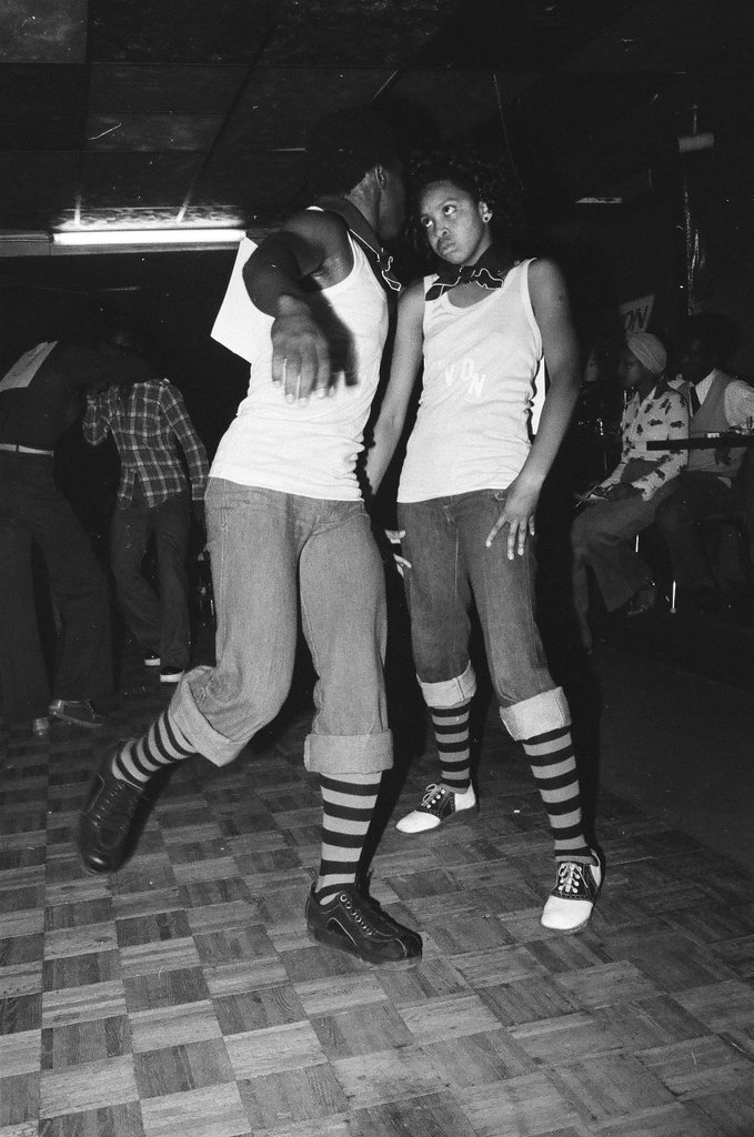 Soul train dance contest - Larry Graff for Chicago Sun-Times