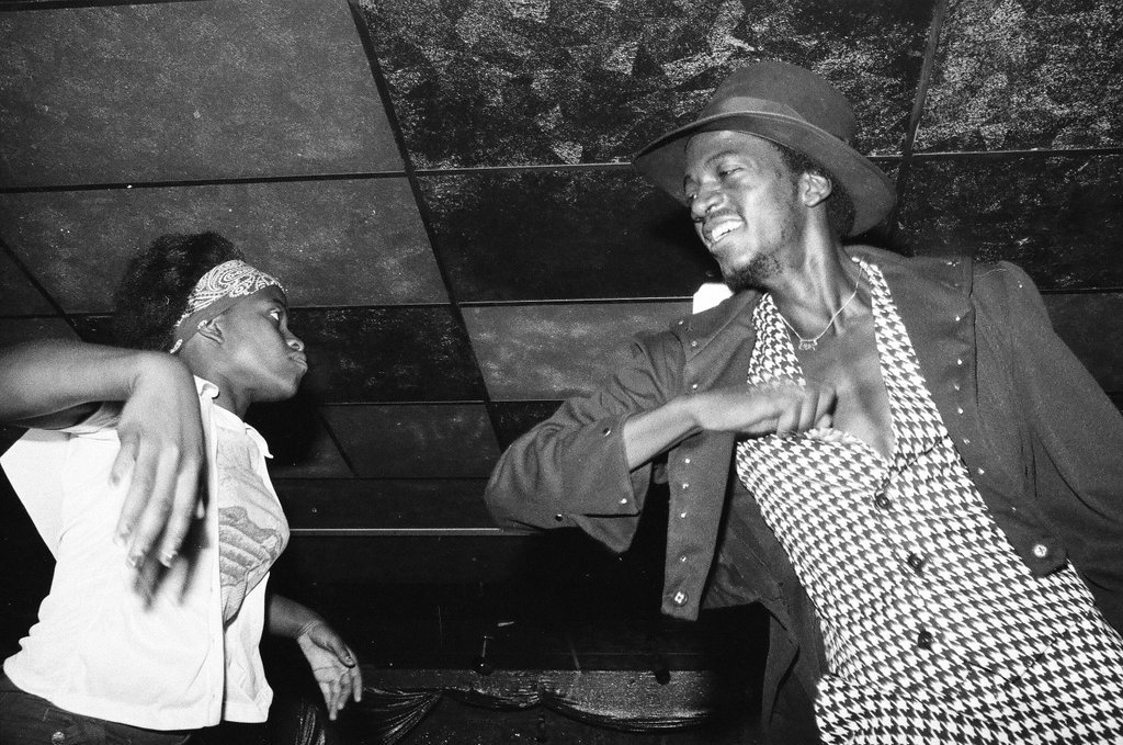 Soul train dance contest - Larry Graff for Chicago Sun-Times