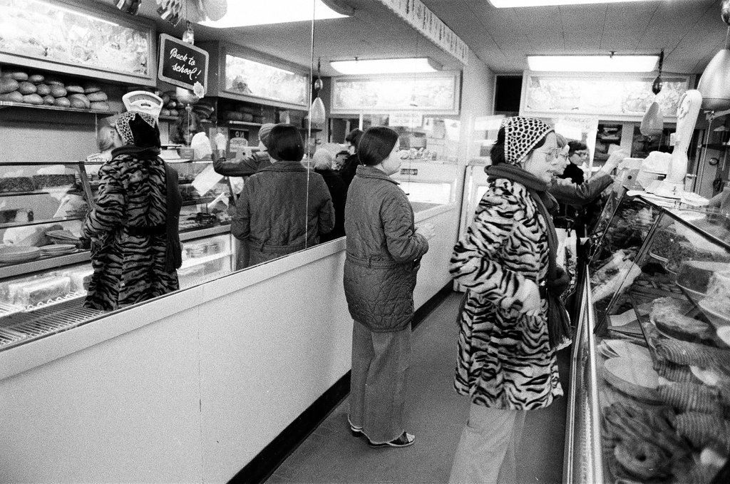 Davidson's Bakery highlights - James DuPree for Chicago Sun-Times