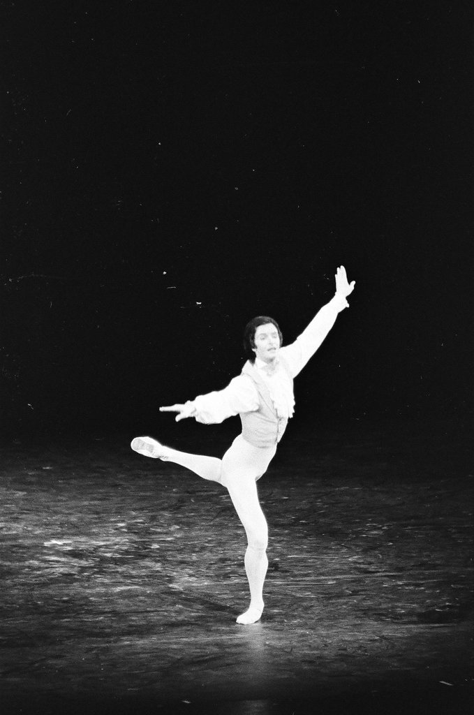 Joffrey Ballet performs at the Auditorium Theatre - Kevin Horan for Chicago Sun-Times