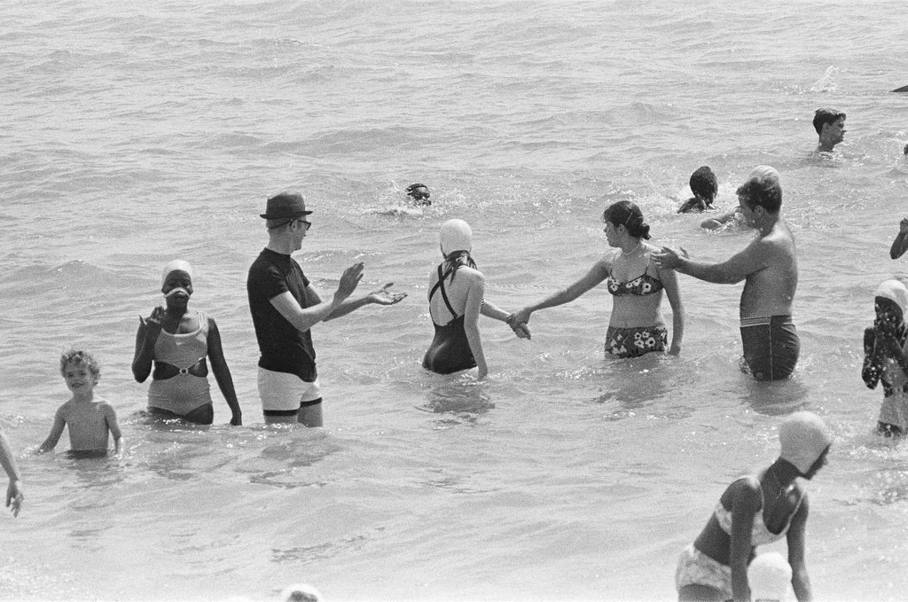 Deaf children at 12th Street Beach - Bob Kotalik for Chicago Sun-Times