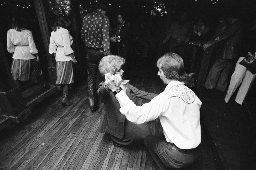 Trending dances performed in disco - Randy B. Leffingwell for Chicago Sun-Times