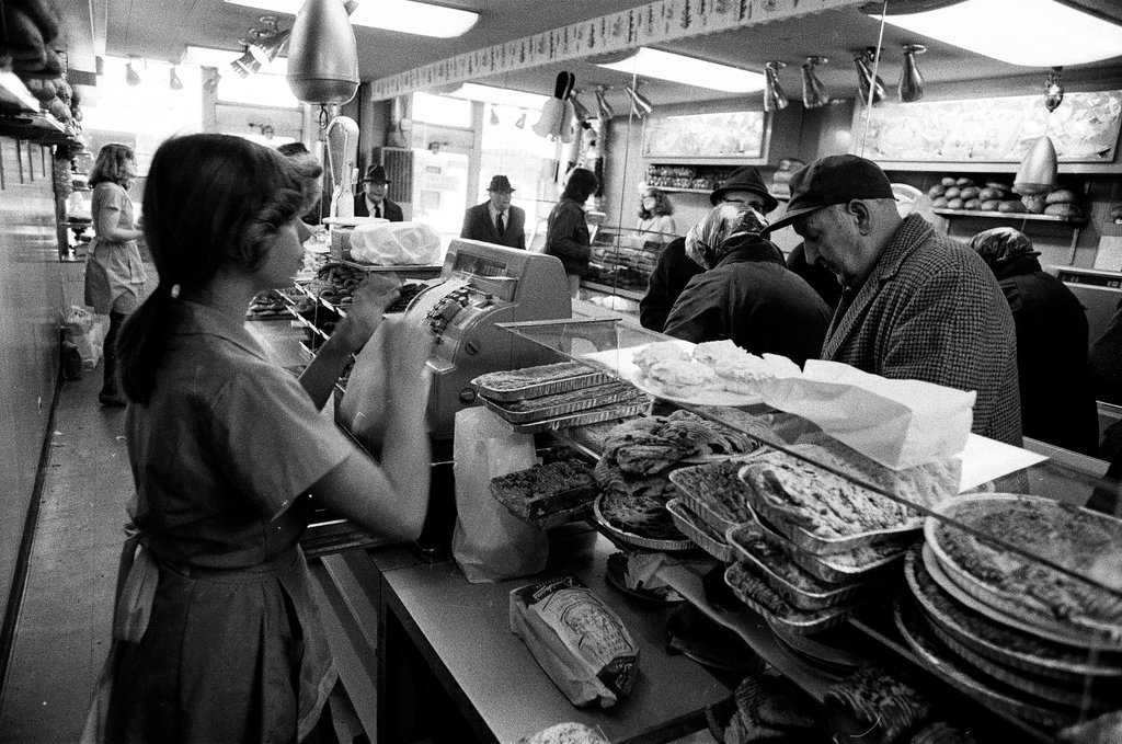 Davidson's Bakery highlights - James DuPree for Chicago Sun-Times