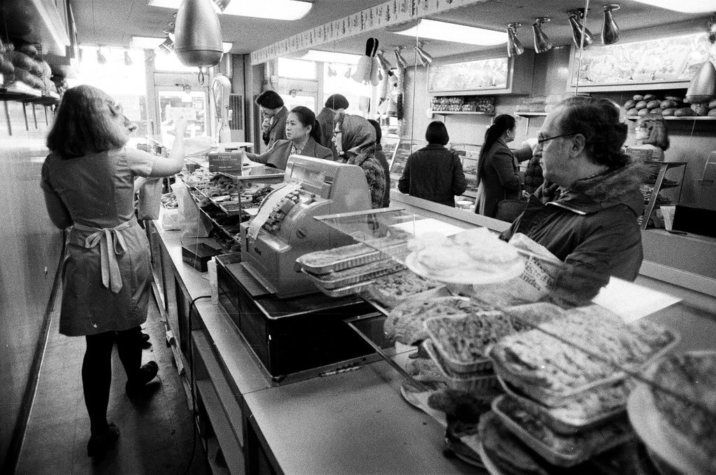 Davidson's Bakery highlights - James DuPree for Chicago Sun-Times