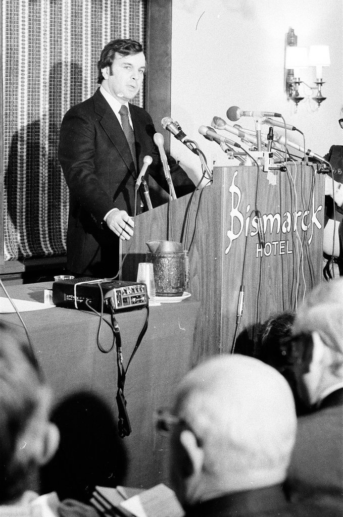 Senator Richard M. Daley addresses slate-making committee - Kevin Horan for Chicago Sun-Times