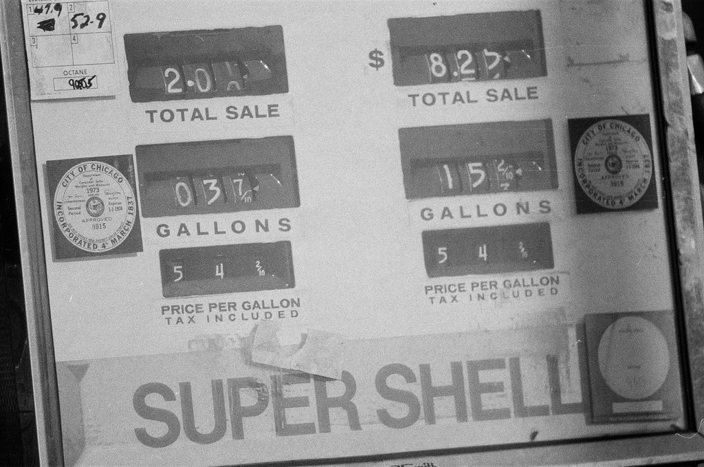 Barnes Brothers Shell gas station prices - Swainston for Chicago Sun-Times