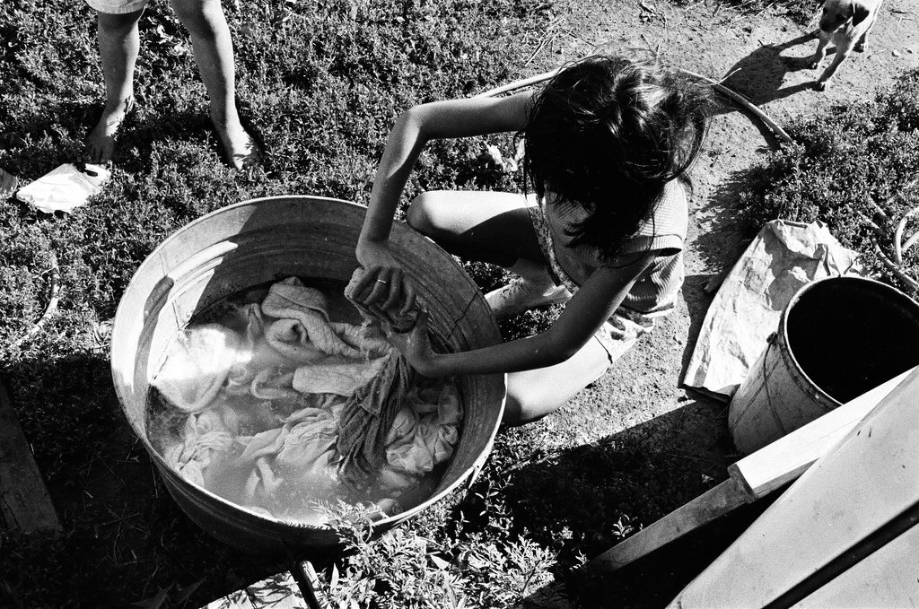 Latin American families at home - Jack Lenahan for Chicago Sun-Times