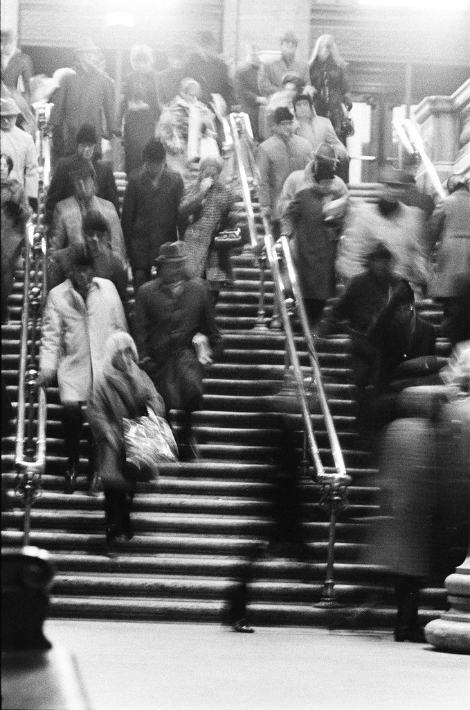 Union Station platforms covered in steam from cold temperatures - Perry C. Riddle for Chicago Sun-Times