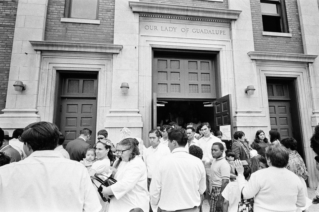 Latin American communities in Chicago - Jack Dykinga for Chicago Sun-Times
