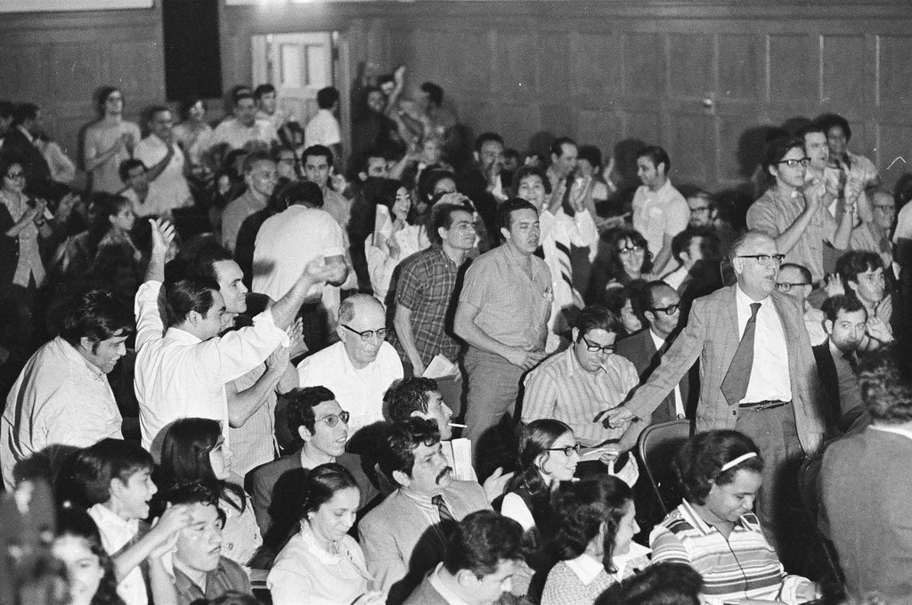 Latin American communities in Chicago - Jack Dykinga for Chicago Sun-Times