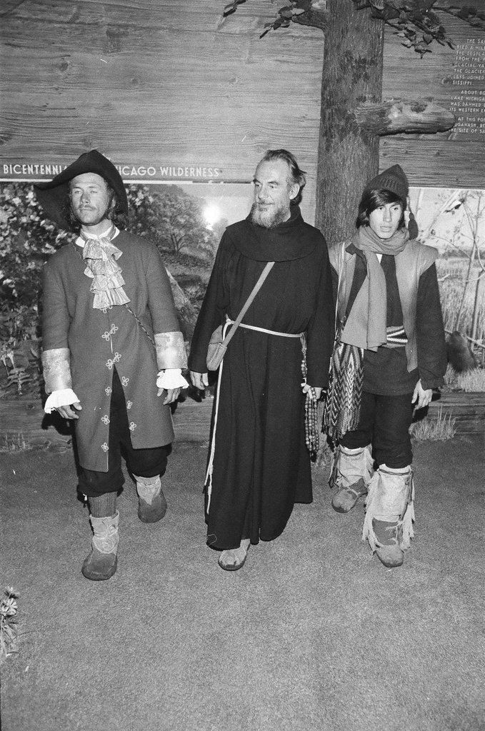 Re-enactment of La Salle exploration - Edmund Jarecki for Chicago Sun-Times