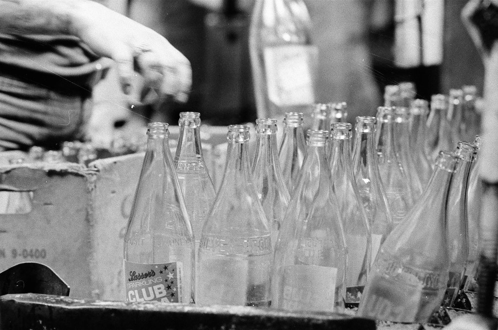 Lasser's Beverage Company production line - John H. White for Chicago Sun-Times