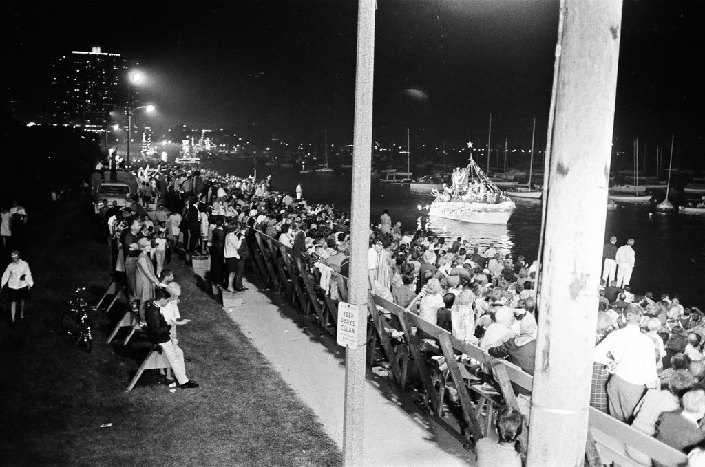 Venetian Night at the Lakefront Festival - Larry Nocerino,Bob Langer for Chicago Sun-Times