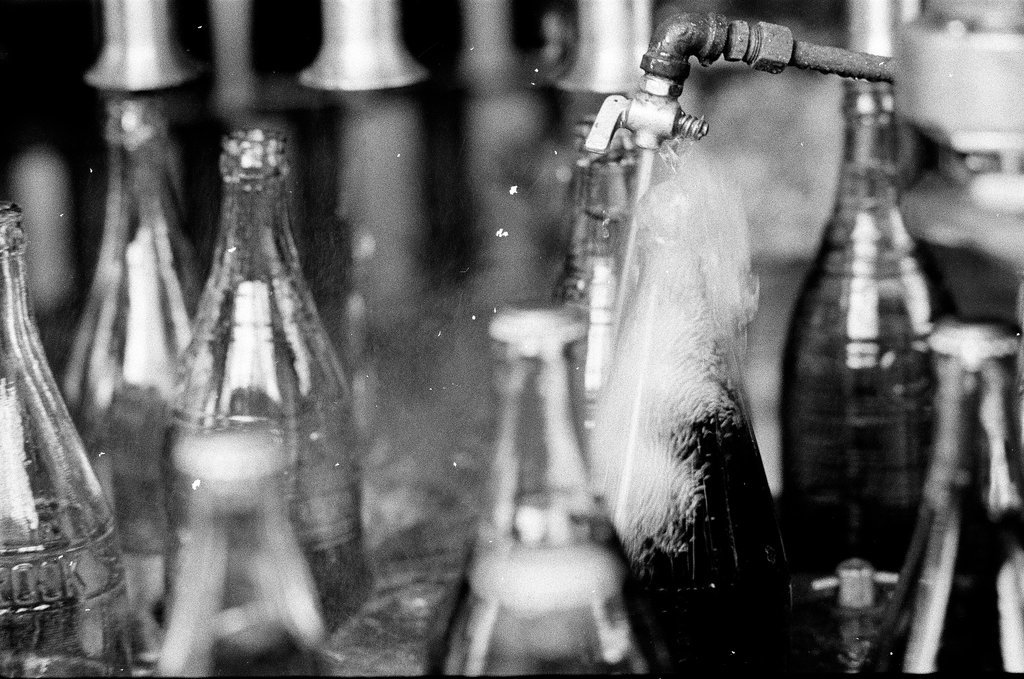 Lasser's Beverage Company production line - John H. White for Chicago Sun-Times