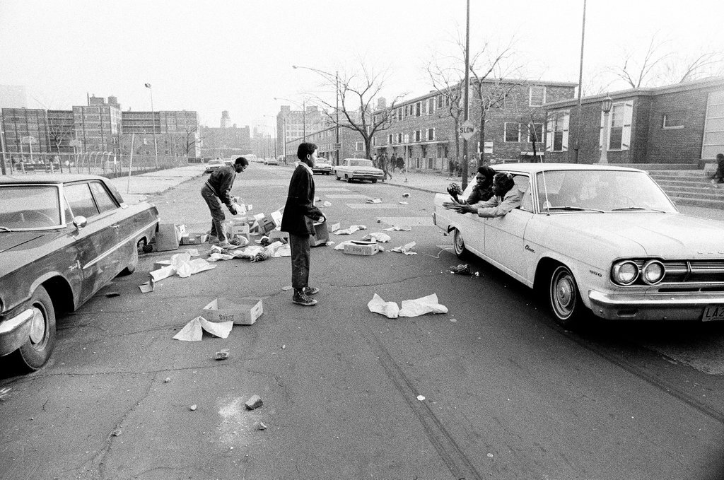 Rioting in Cabrini-Green - Chicago Sun-Times