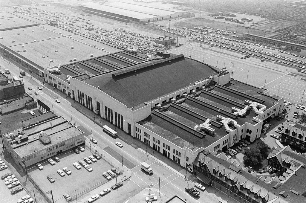 Aerial views of International Amphitheatre and Hilton Hotel - Gary Settle for Chicago Sun-Times