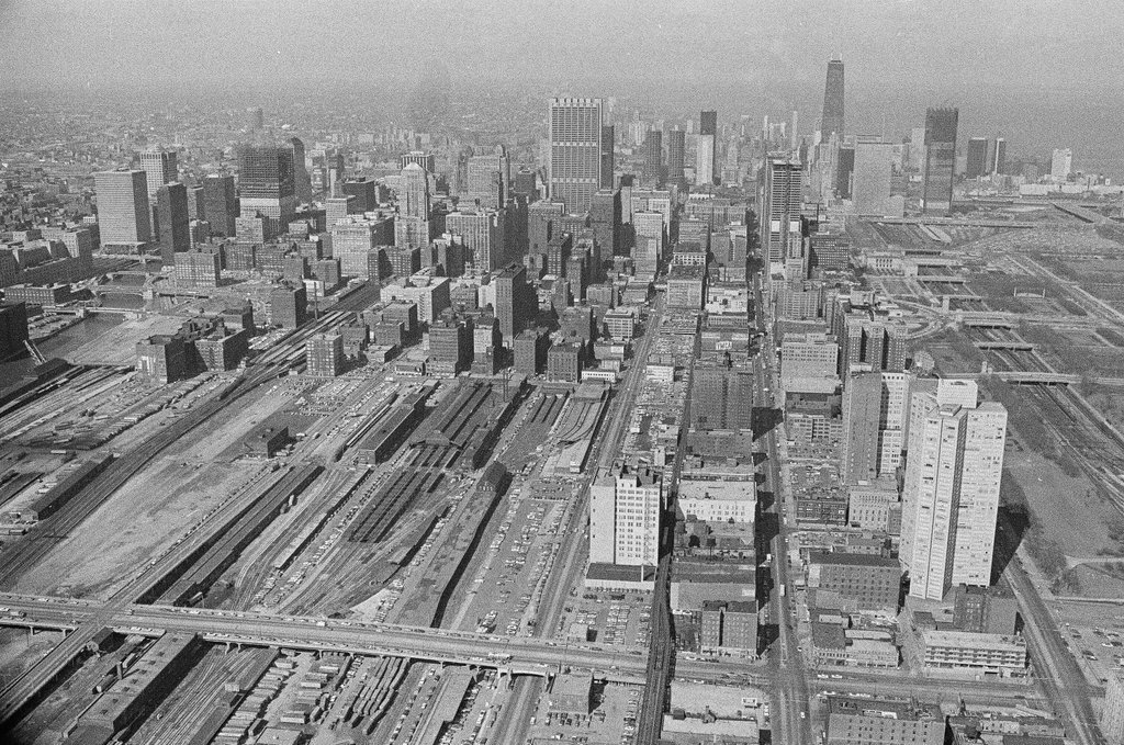 Aerial views of Chicago - Howard Lyon for Chicago Sun-Times