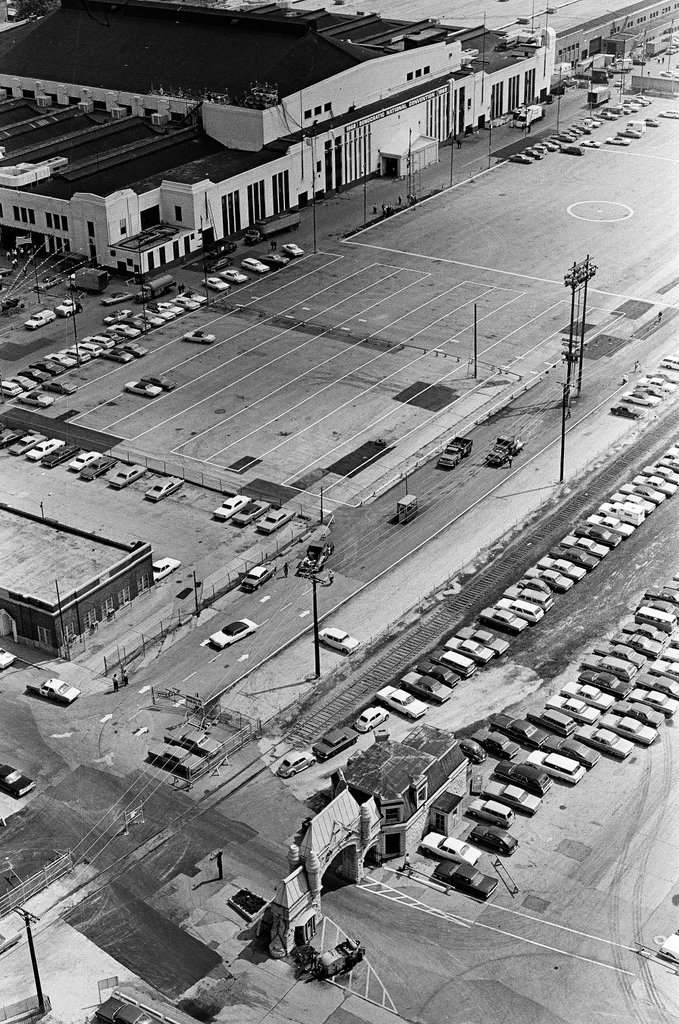Aerial views of International Amphitheatre and Hilton Hotel - Gary Settle for Chicago Sun-Times