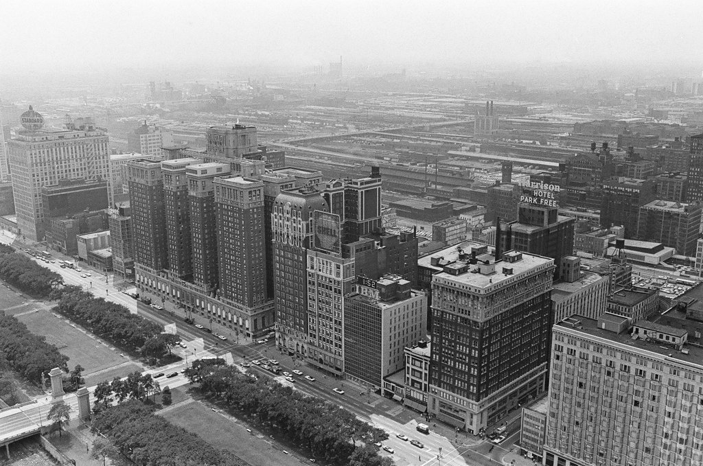 Aerial views of International Amphitheatre and Hilton Hotel - Gary Settle for Chicago Sun-Times