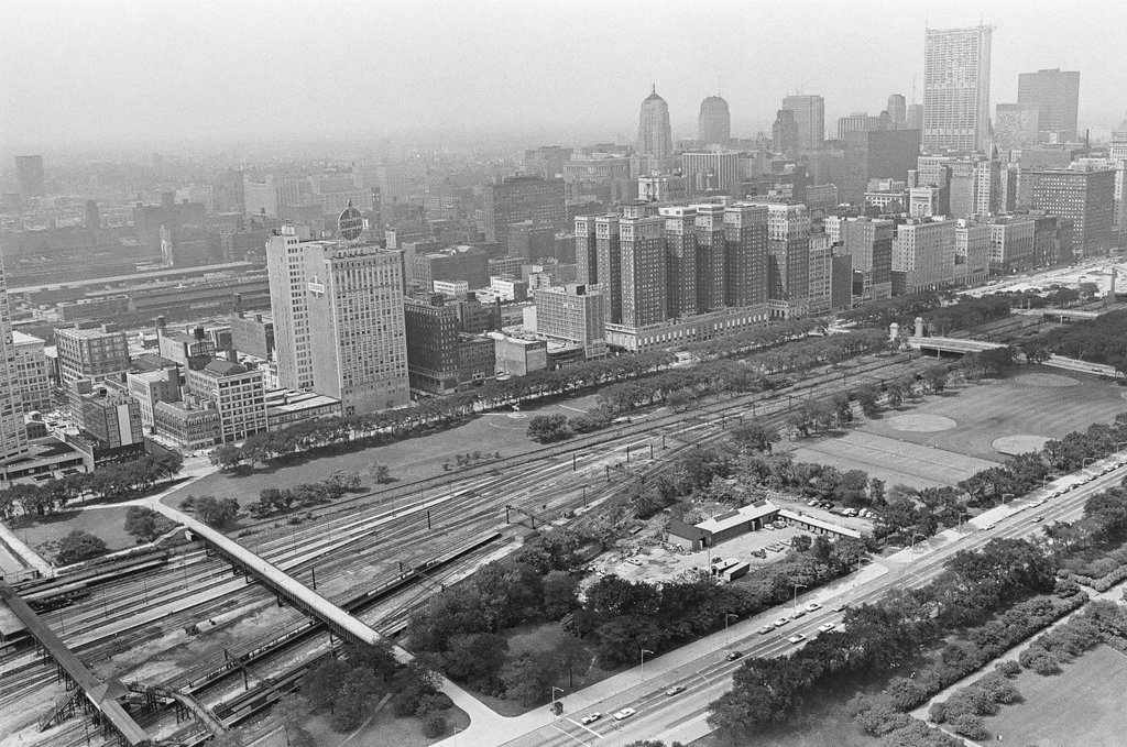 Aerial views of International Amphitheatre and Hilton Hotel - Gary Settle for Chicago Sun-Times