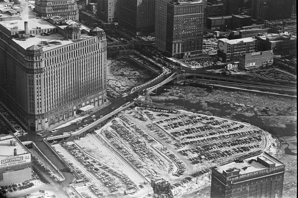 Aerial view of Wesley Memorial Hospital - Chicago Sun-Times