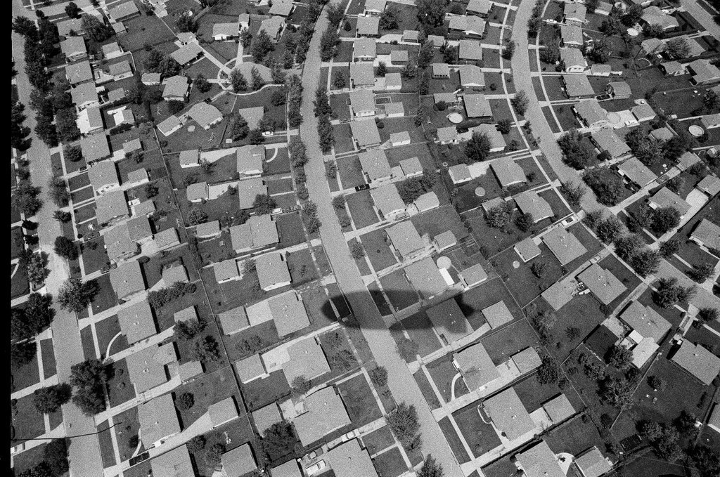 Aerial views north of Chicago from blimp - Duane Hall for Chicago Sun-Times