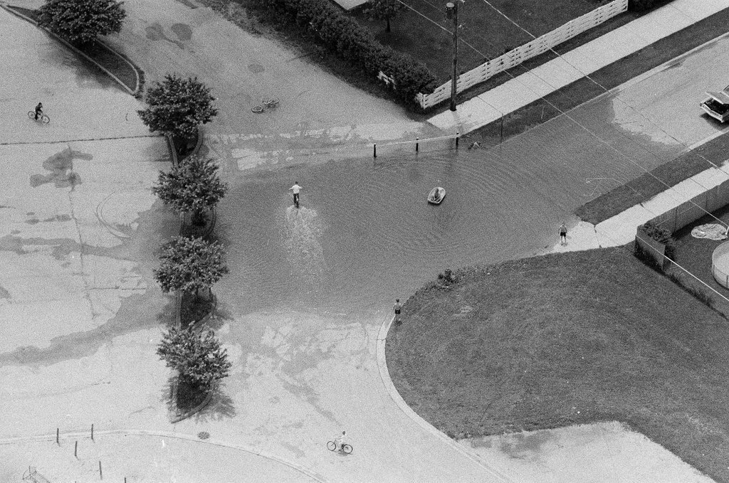 Aerial views north of Chicago from blimp - Duane Hall for Chicago Sun-Times
