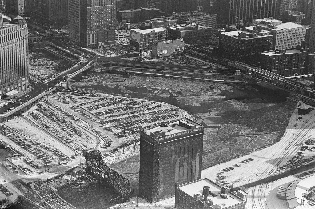 Aerial view of Wesley Memorial Hospital - Chicago Sun-Times