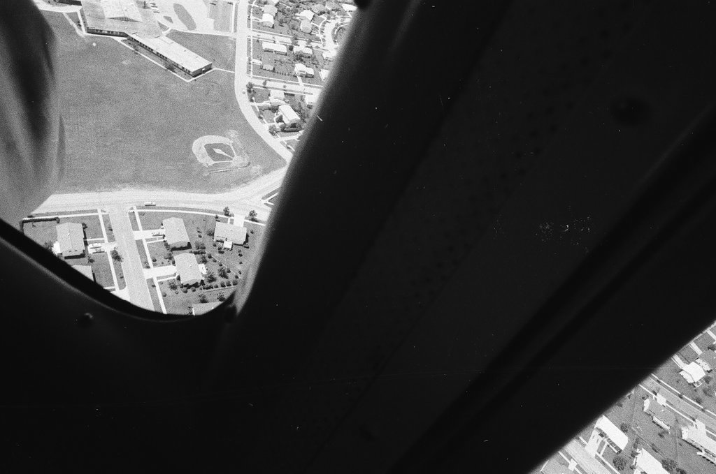 Aerial views north of Chicago from blimp - Duane Hall for Chicago Sun-Times