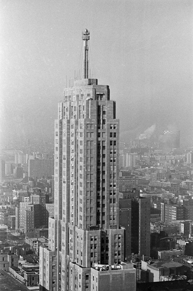 Views of Gold Coast from skyscraper - Howard Lyon for Chicago Sun-Times