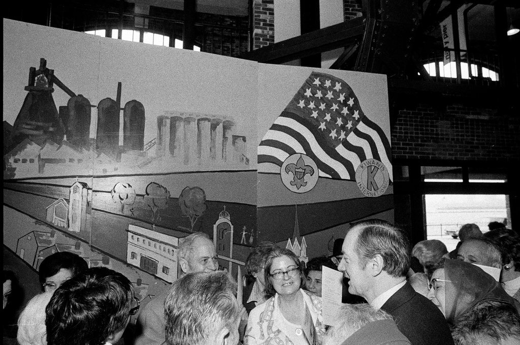 Mayor Bilandic celebrates Chicago's 140th birthday - Gene Pesek for Chicago Sun-Times