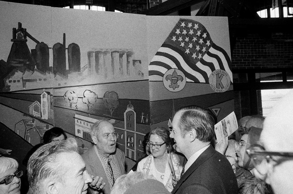 Mayor Bilandic celebrates Chicago's 140th birthday - Gene Pesek for Chicago Sun-Times