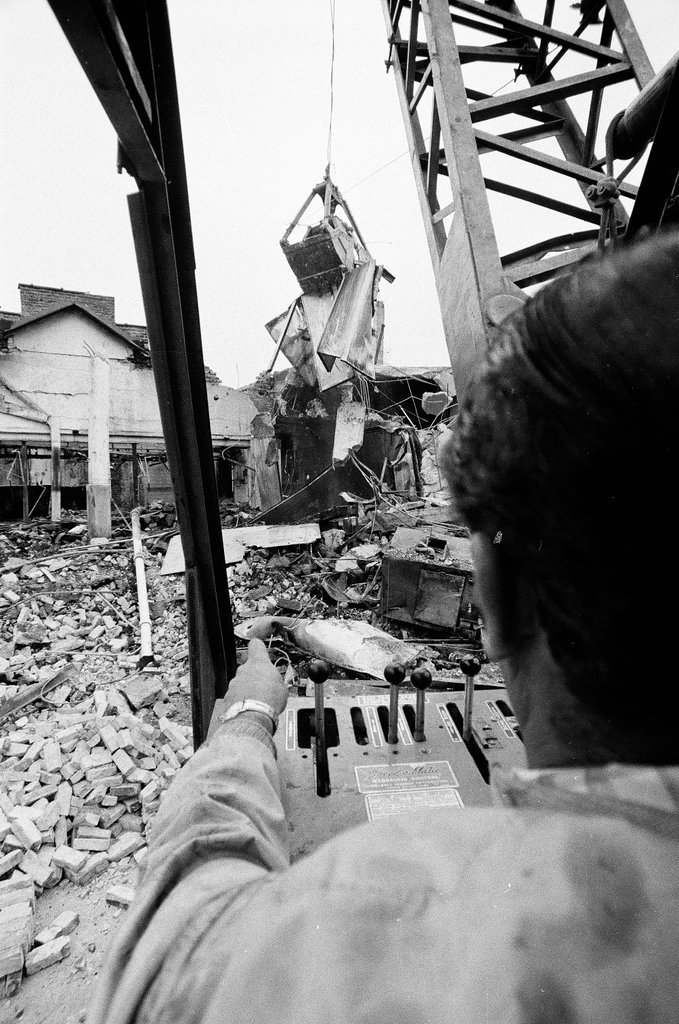 Demolition of Mickelberry Sausage Packing plant - Chicago Sun-Times