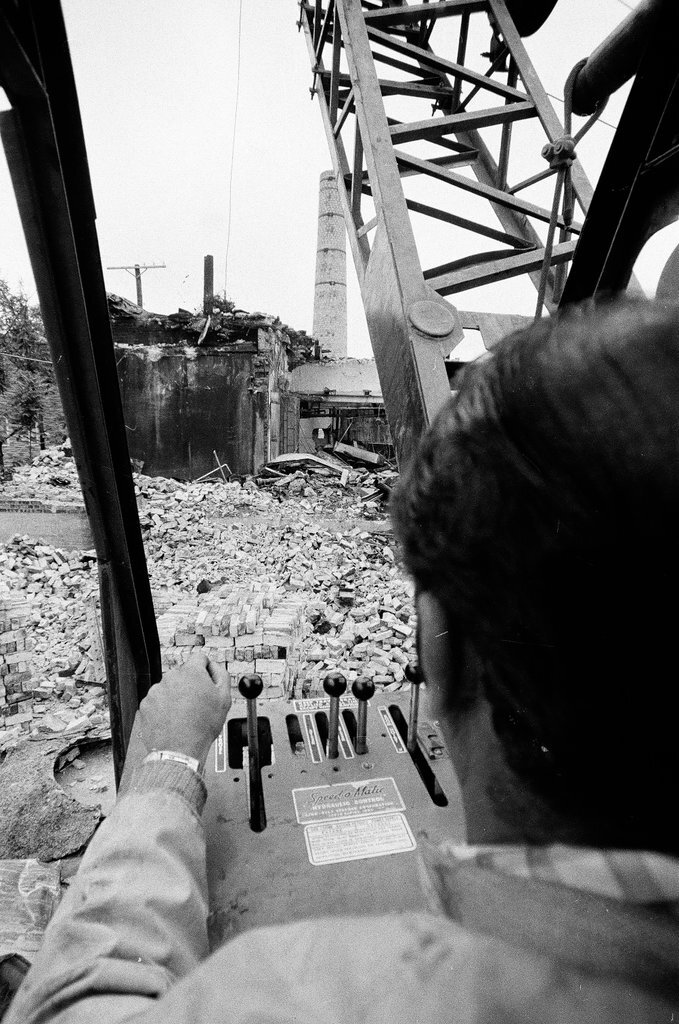 Demolition of Mickelberry Sausage Packing plant - Chicago Sun-Times