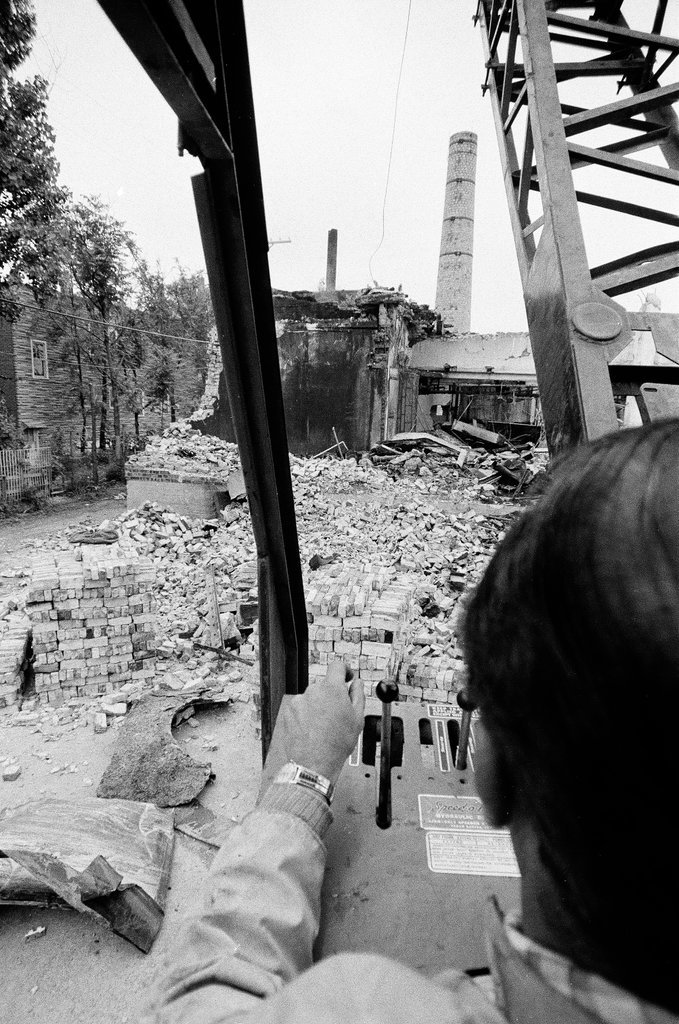 Demolition of Mickelberry Sausage Packing plant - Chicago Sun-Times