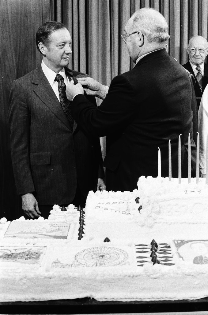 Mayor Bilandic celebrates Chicago's 141st birthday - Martha Hartnett for Chicago Sun-Times