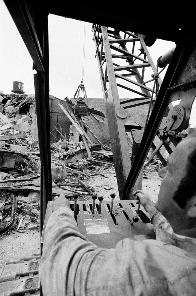 Demolition of Mickelberry Sausage Packing plant - Chicago Sun-Times