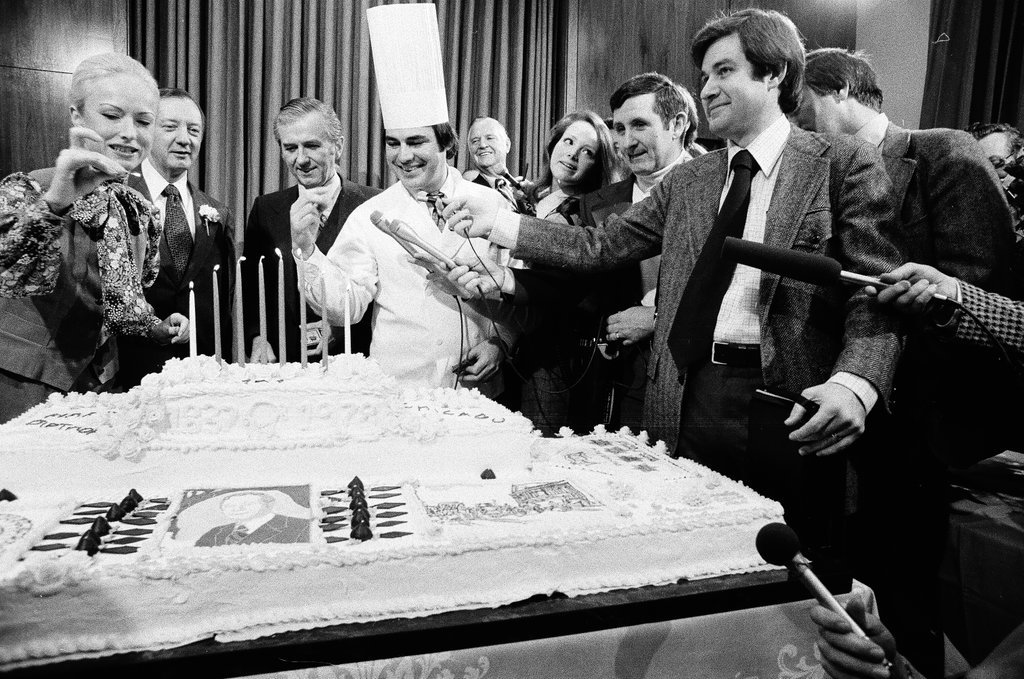 Mayor Bilandic celebrates Chicago's 141st birthday - Martha Hartnett for Chicago Sun-Times