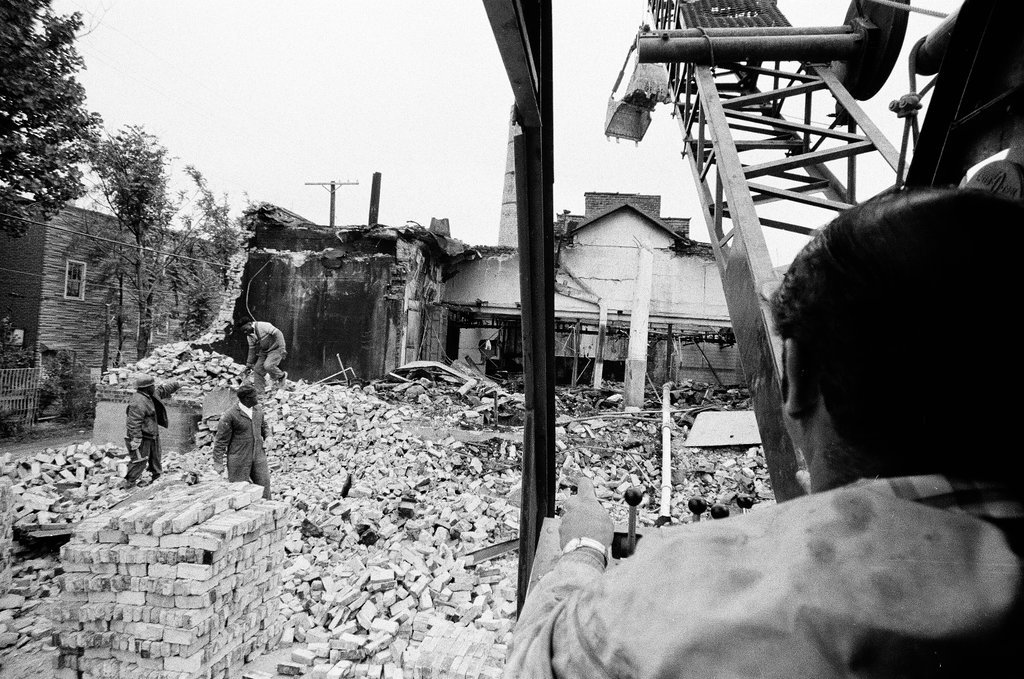 Demolition of Mickelberry Sausage Packing plant - Chicago Sun-Times
