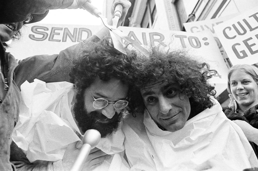 Abbie Hoffman picketing - Edward DeLuga for Chicago Sun-Times