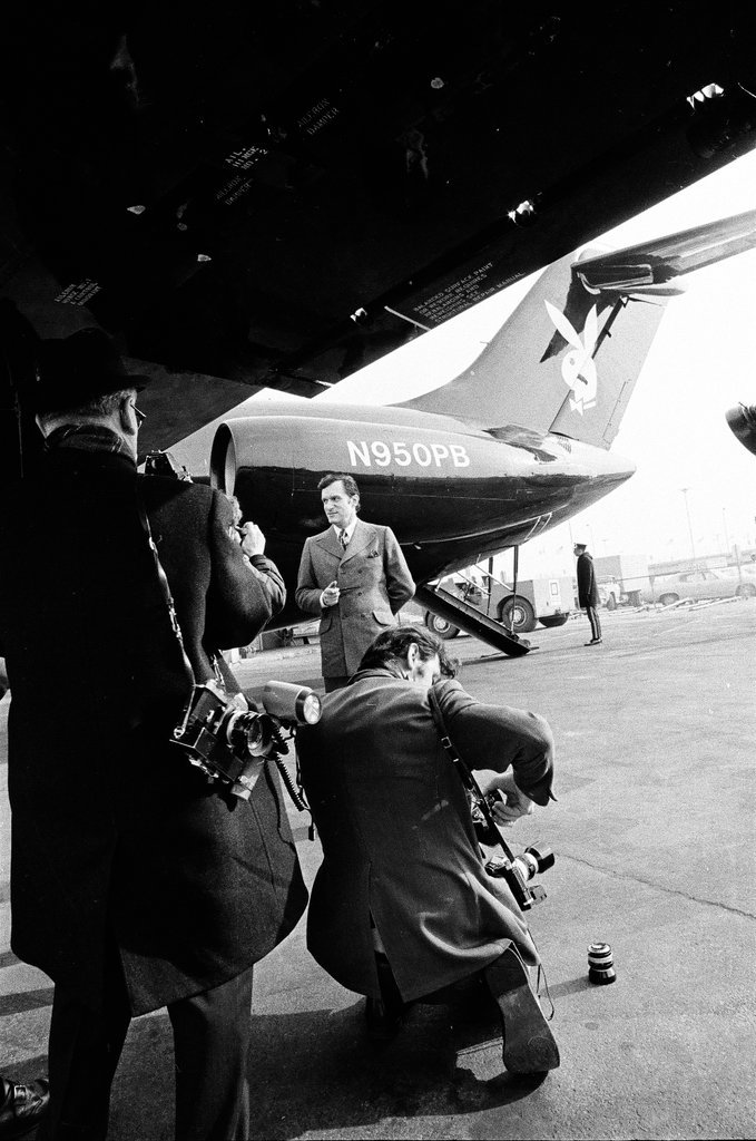 Hugh Hefner with private jet at O'Hare Airport - Jack Dykinga for Chicago Sun-Times