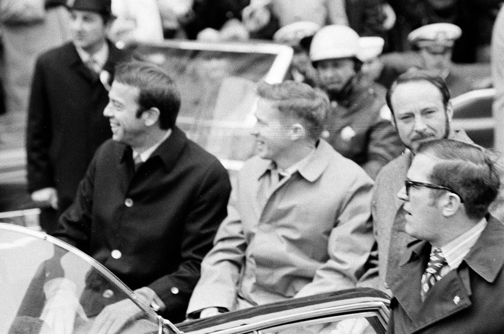 Parade for Apollo 14 astronauts in the Loop - Larry Graff for Chicago Sun-Times